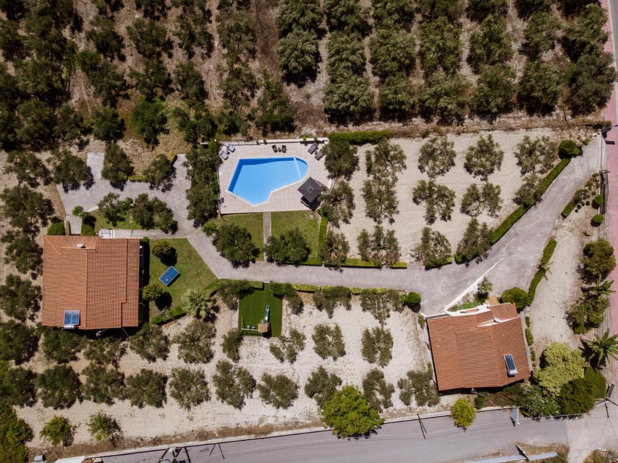 Lefkothea Villas With Large Pool, Bbq & Playground Adelianos Kampos Exterior foto